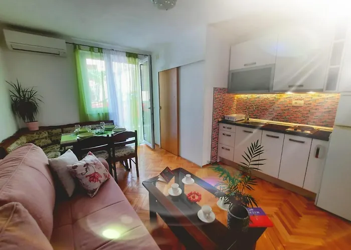 Centar Three Palms Apartmán Makarská